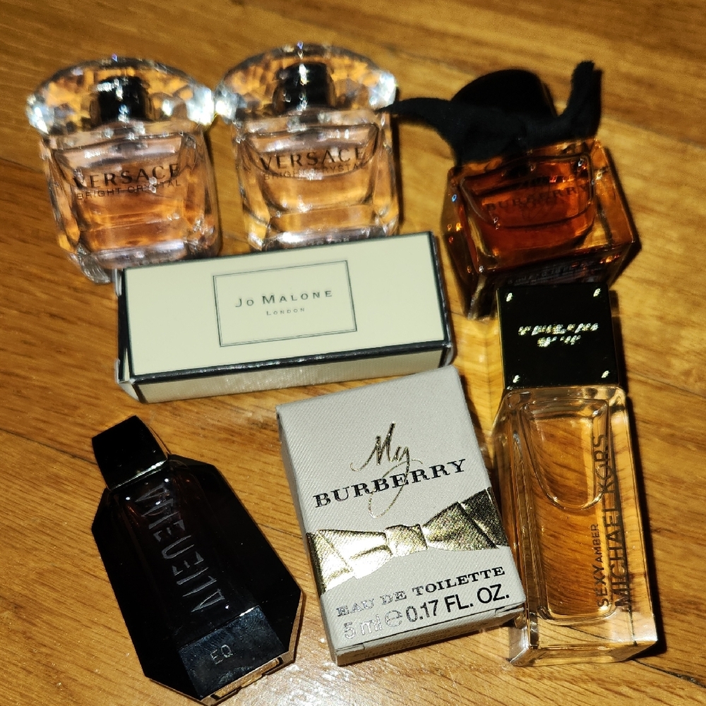 Mini Perfume Bundle (7 Samples)